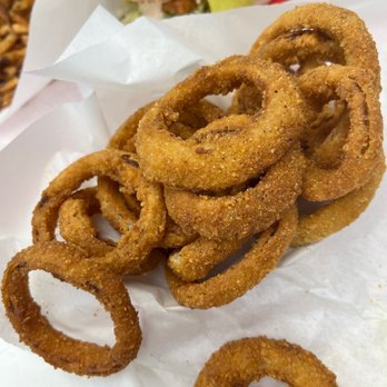 Daglas Drive In - Onion rings are so good! - Burgers Near Me - Winnetka, California Daglas Drive In - Onion rings are so good! - Burgers Near Me - Winnetka, California