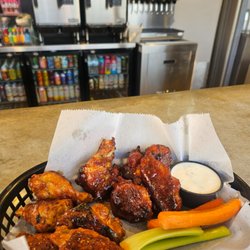 Mulligan's Lagoon Pizza Pub & Putt