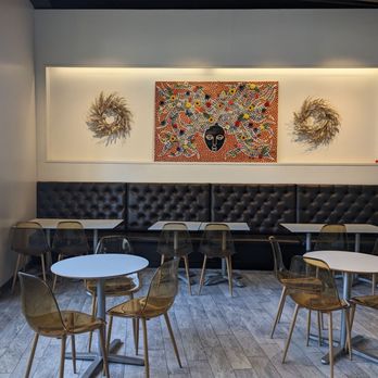 HoneyHoney Dessert Cafe - Seating area - Desserts Near Me - Malden, Massachusetts HoneyHoney Dessert Cafe - Seating area - Desserts Near Me - Malden, Massachusetts