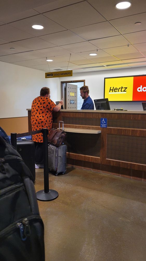 HERTZ RENT A CAR Updated September 2024 45 Reviews 114 Moffett Pl