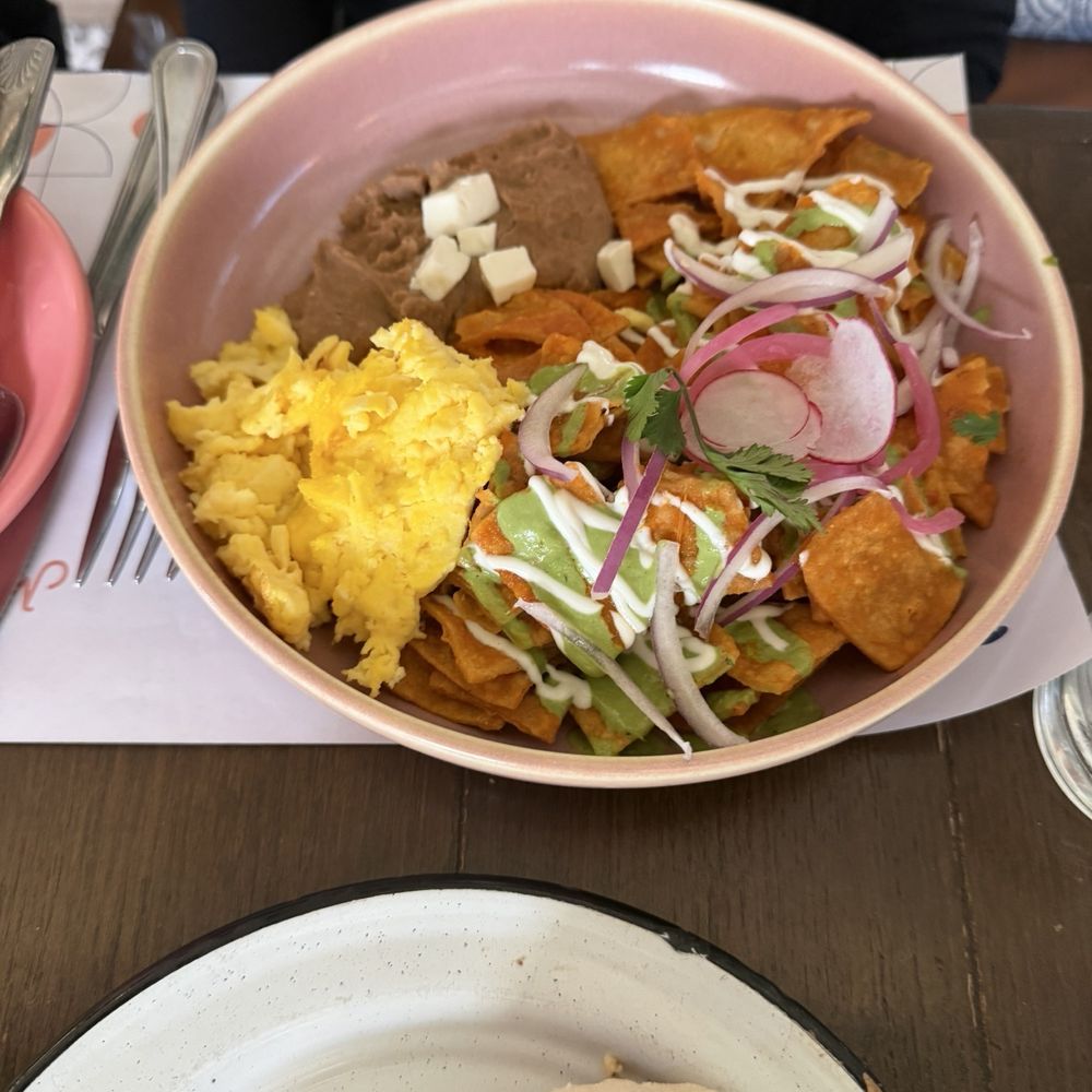 Chilaquiles Chilaquiles
