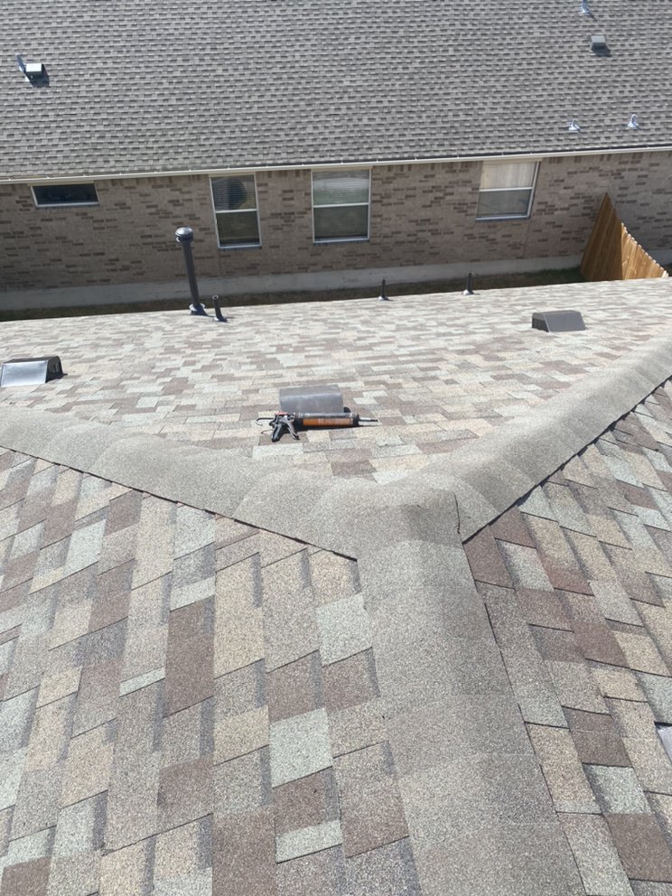 Slide of Regio's Roofing