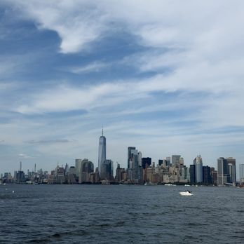 Circle Line Sightseeing Cruises - Boat Tours Near Me - New York, New York Circle Line Sightseeing Cruises - Boat Tours Near Me - New York, New York