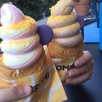 Somisomi - Fishy ice cream - Ice Cream & Frozen Yogurt Near Me - Irvine, California