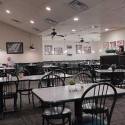 Angie's Family Restaurant - Dining room.