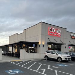 Cluck N Mooh - Outside view