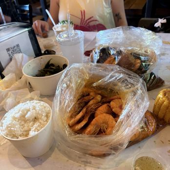 Claws Restaurant - Cajun/Creole Near Me - Cerritos, California