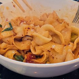 Wide Hand Pulled Noodle Wide Hand Pulled Noodle