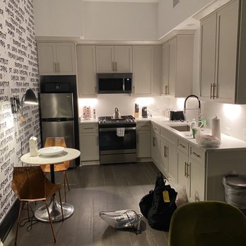 Domio Baronne St - Kitchen - Vacation Rentals Near Me - New Orleans, Louisiana Domio Baronne St - Kitchen - Vacation Rentals Near Me - New Orleans, Louisiana
