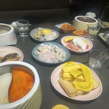 CHOCHO Hot Pot - Hot Pot Near Me - Burnaby, British Columbia CHOCHO Hot Pot - Hot Pot Near Me - Burnaby, British Columbia