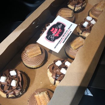 Bree's Cakes - S'mores and Nutella churro cupcakes. - Bakeries Near Me - Simi Valley, California Bree's Cakes - S'mores and Nutella churro cupcakes. - Bakeries Near Me - Simi Valley, California