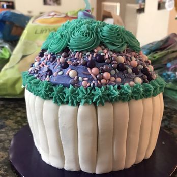 Lily Sweet Cakes - Cupcakes Near Me