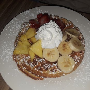 @ The Diner - waffles with fruits - Breakfast & Brunch Near Me - Orlando, Florida @ The Diner - waffles with fruits - Breakfast & Brunch Near Me - Orlando, Florida