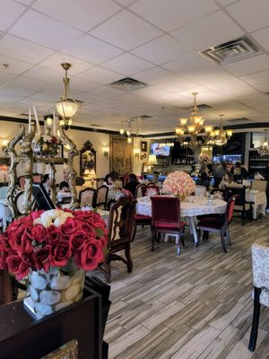 VIENNA CAFE & BISTRO by null