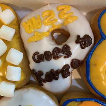 Donut Bar - a variety of donuts in a box - Donuts Near Me - Frisco, Texas Donut Bar - a variety of donuts in a box - Donuts Near Me - Frisco, Texas