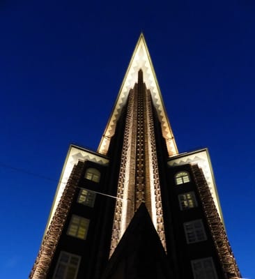 Chilehaus by null