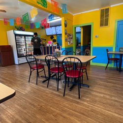 Josefina's Taqueria - Inside dining