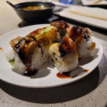 Chubby Cattle Shabu - Dragon Roll - Hot Pot Near Me - Philadelphia, Pennsylvania Chubby Cattle Shabu - Dragon Roll - Hot Pot Near Me - Philadelphia, Pennsylvania
