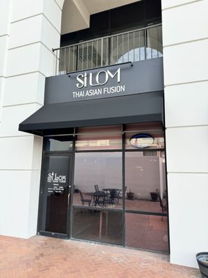Si Lom Thai Asian Fusion by null