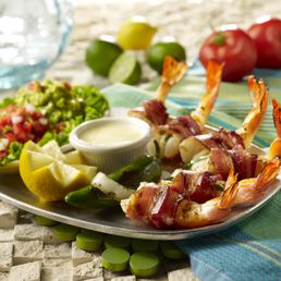 Bacon Wrapped Camarones