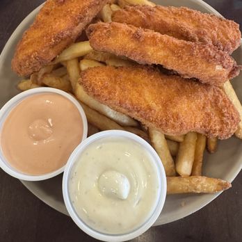 Cross Grain On The Go - chicken fingers and fries - Airport Lounges Near Me - Boise, Idaho Cross Grain On The Go - chicken fingers and fries - Airport Lounges Near Me - Boise, Idaho