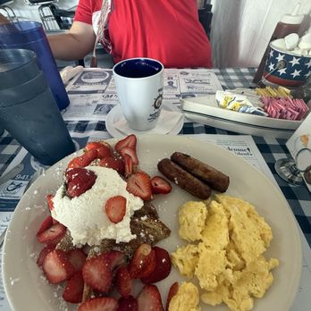 Minnie's Beach Cafe - My full French toast meal! - American Near Me - Holmes Beach, Florida Minnie's Beach Cafe - My full French toast meal! - American Near Me - Holmes Beach, Florida