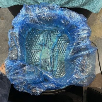 Paul Mitchell The School San Antonio - Feet soaking plastic lined tub - Cosmetology Schools Near Me - San Antonio, Texas Paul Mitchell The School San Antonio - Feet soaking plastic lined tub - Cosmetology Schools Near Me - San Antonio, Texas