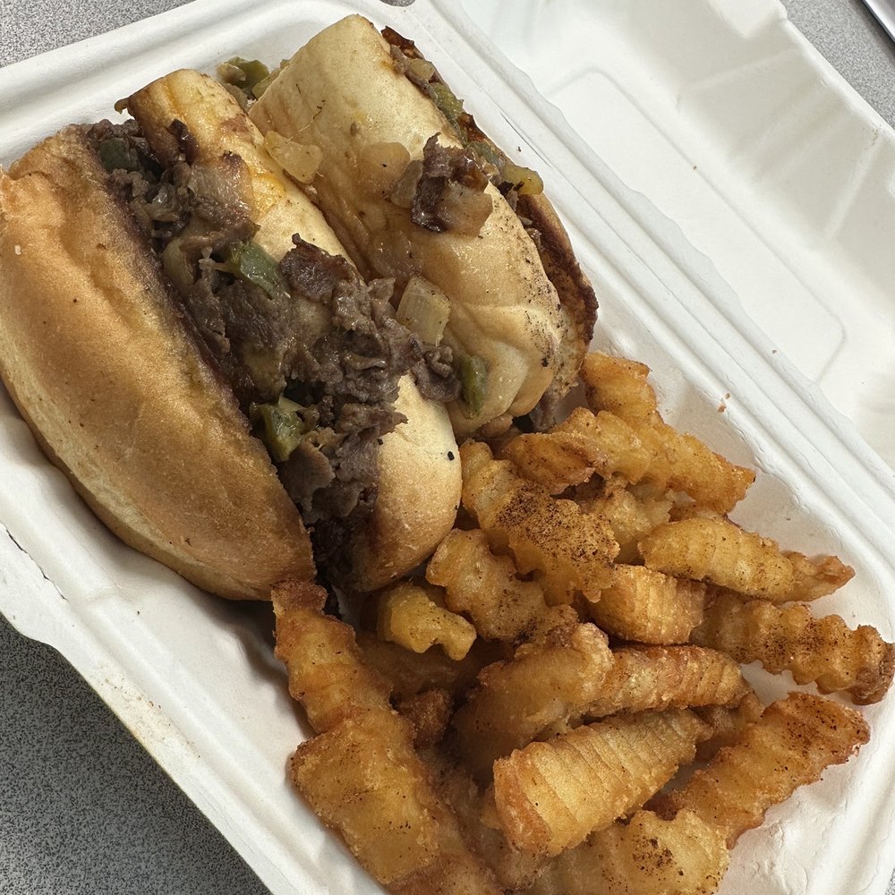 The Street Kitchen - Philly cheesesteak sandwich - Food Trucks Near Me The Street Kitchen - Philly cheesesteak sandwich - Food Trucks Near Me