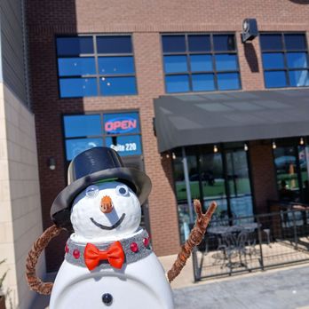 Cinnaholic - Snowman visits.Cinnaholic. - Bakeries Near Me - Pigeon Forge, Tennessee