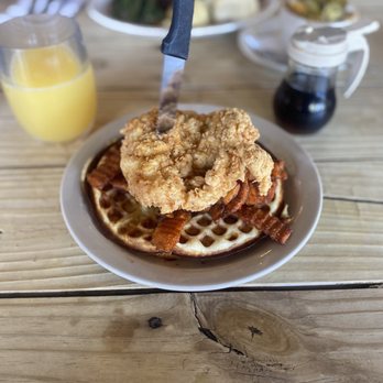 Wimberley Cafe - Chicken and waffle - American Near Me - Wimberley, Texas Wimberley Cafe - Chicken and waffle - American Near Me - Wimberley, Texas