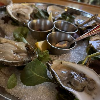 Tosca Restaurant - Fresh salty briny delicous - Bars Near Me - Suffield, Connecticut