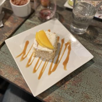 Dos Gringos Mexican Kitchen - Tres Leches Cake - Mexican Near Me - Media, Pennsylvania