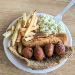 Popeye's Gas & Grill - Stop by again the  next Friday. Got the same thing. Small flounder plate. Presentation is different but just as good as the first time.