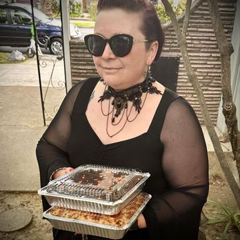 Cat Head - When Amanda has orders ready (few days/week), she'll set up a pop-up to meet customers at or she may be able to meet prearranged time. - Bakeries Near Me - Sacramento, California Cat Head - When Amanda has orders ready (few days/week), she'll set up a pop-up to meet customers at or she may be able to meet prearranged time. - Bakeries Near Me - Sacramento, California