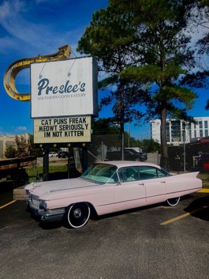 Preslee's by null