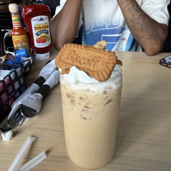 Honeybear Cafe - Cookie butter iced latte - Breakfast & Brunch Near Me - Chicago, Illinois Honeybear Cafe - Cookie butter iced latte - Breakfast & Brunch Near Me - Chicago, Illinois