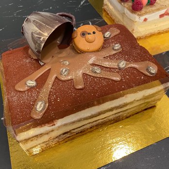 Daan Go Cake Lab - Tiramisu - Desserts Near Me - Toronto, Ontario