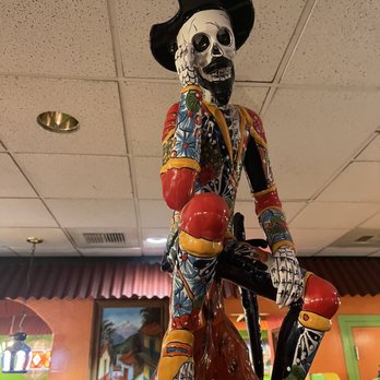 El Tapatio - Decor - Mexican Near Me - Page, Arizona