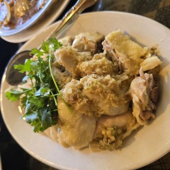 Tao Garden - 61 薑蔥鹽子雞 Steamed Chicken w/Ginger & Scallions (half) - Chinese Near Me - Chandler, Arizona Tao Garden - 61 薑蔥鹽子雞 Steamed Chicken w/Ginger & Scallions (half) - Chinese Near Me - Chandler, Arizona