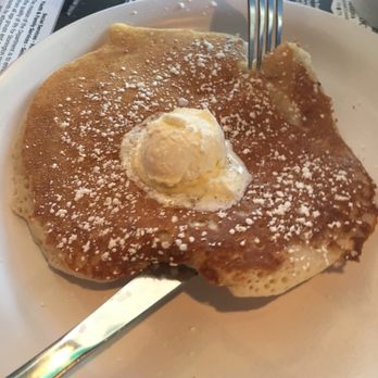 Kitchen Little - The pancakes are like something your grandma made, which was really nice! Pretty homey and simple, very nice! - Breakfast & Brunch Near Me - Mystic, Connecticut