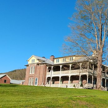 Historic Foster Falls, New River State Park - Parks Near Me - Max Meadows, Virginia