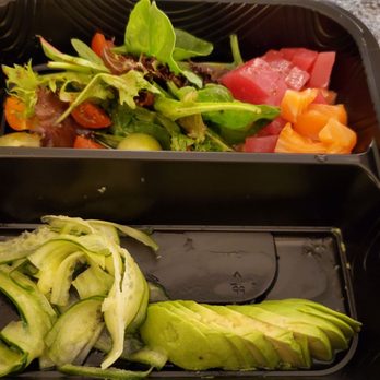 Sushi King - Poke salad, under portioned and missing seaweed. - Sushi Bars Near Me - Fairfield, California