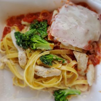 La Ciccia - Lasagna and Fettuccine $15.00 - Italian Near Me - Honolulu, Hawaii La Ciccia - Lasagna and Fettuccine $15.00 - Italian Near Me - Honolulu, Hawaii