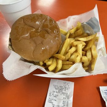 Vicki's Lunch Van - 6 ounce cheeseburger combo - New American Near Me - Montgomery, Alabama Vicki's Lunch Van - 6 ounce cheeseburger combo - New American Near Me - Montgomery, Alabama