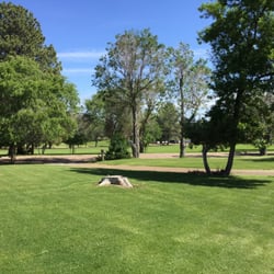 Missouri River Grill - View from the front of the hotel into city center