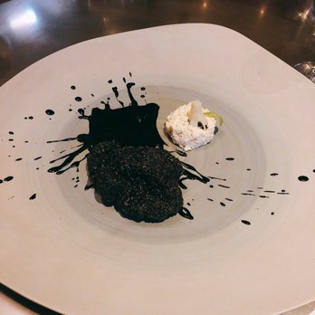 Alinea - Cauliflower - not what it seems, full of flavor - New American Near Me - Chicago, Illinois Alinea - Cauliflower - not what it seems, full of flavor - New American Near Me - Chicago, Illinois