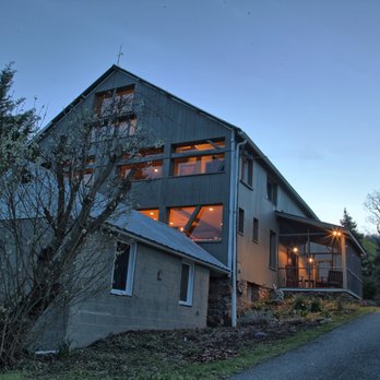 The Barn at Two Rivers - Venues & Event Spaces Near Me - Harpers Ferry, West Virginia The Barn at Two Rivers - Venues & Event Spaces Near Me - Harpers Ferry, West Virginia