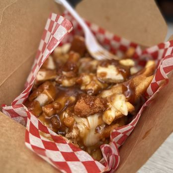 Maison D' La Poutine House - box of french fries - Juice Bars & Smoothies Near Me - Harrison Hot Springs, British Columbia Maison D' La Poutine House - box of french fries - Juice Bars & Smoothies Near Me - Harrison Hot Springs, British Columbia