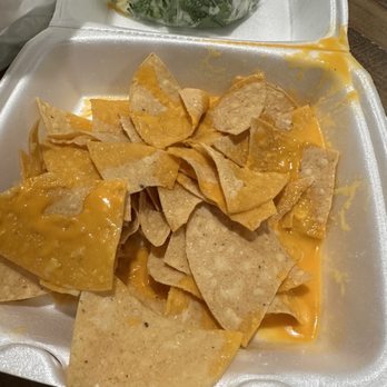 Tacos Super Gallito - Watered down cheese with chip and they forgot the sour cream - Food Trucks Near Me - Torrance, California