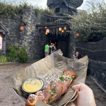 The Burning Blade Tavern - Hunter's Garlic Stake - Bars Near Me - Orlando, Florida